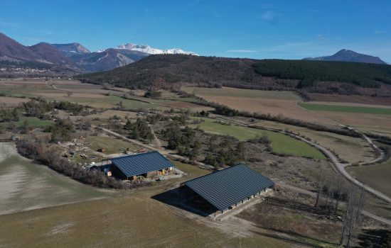 Hangars agricoles photovoltaïques Aspremont - Générale du Solaire