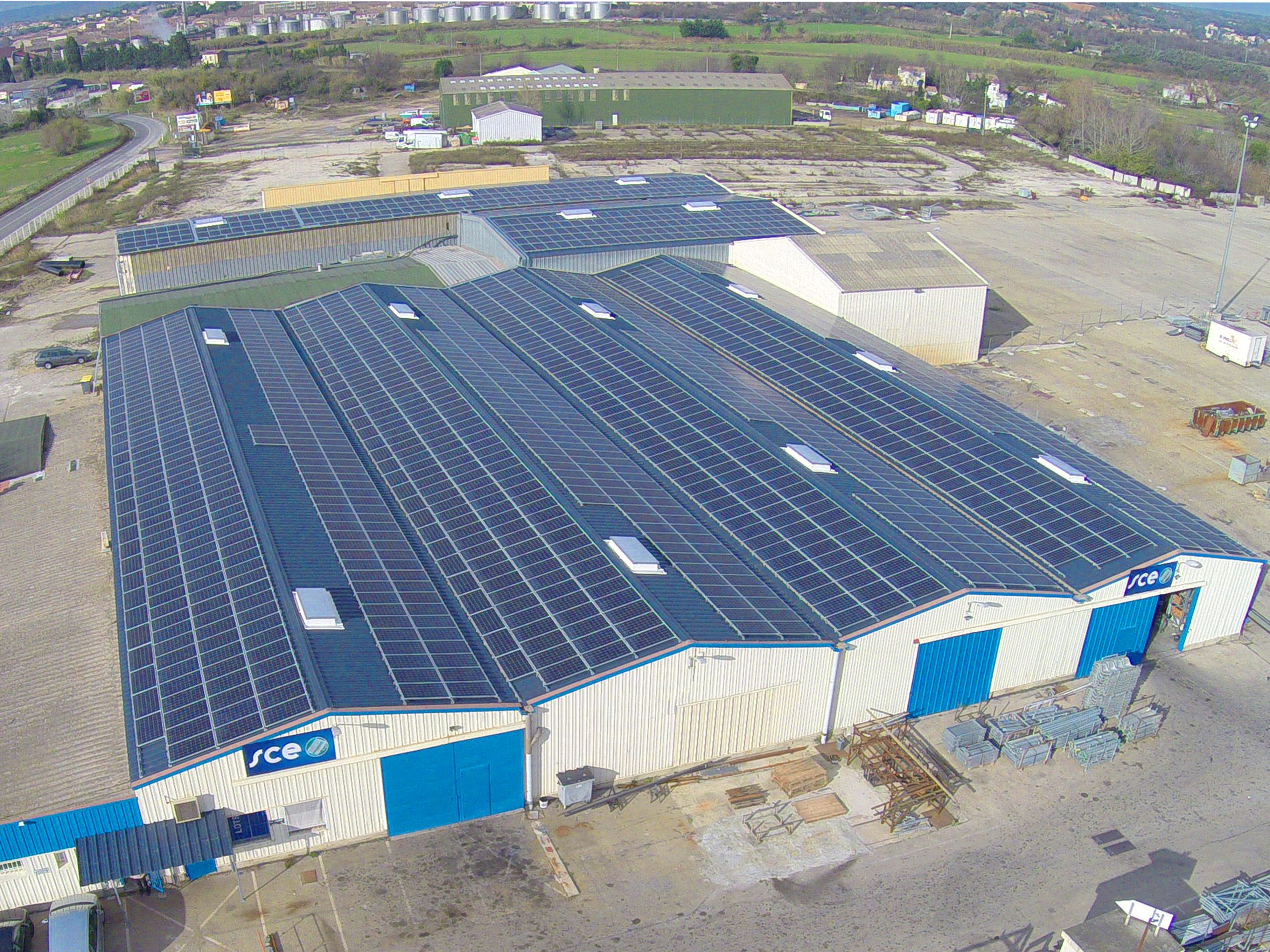 Centrale photovoltaïque en toiture SCE Events - Générale du Solaire